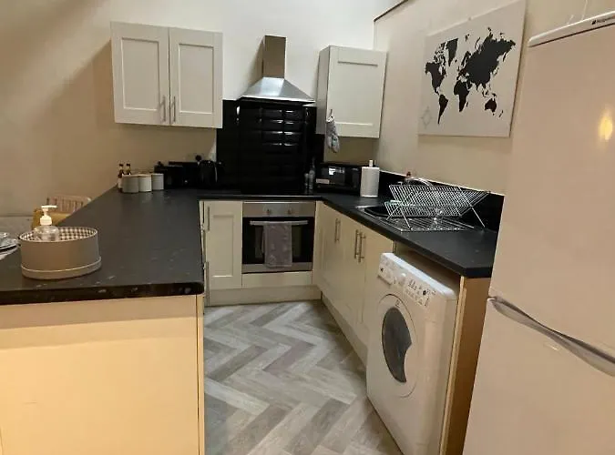 Flat 2 Chestergate
